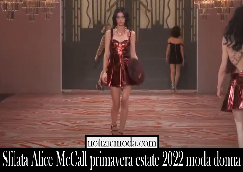 Sfilata Alice McCall primavera estate 2022 moda donna
