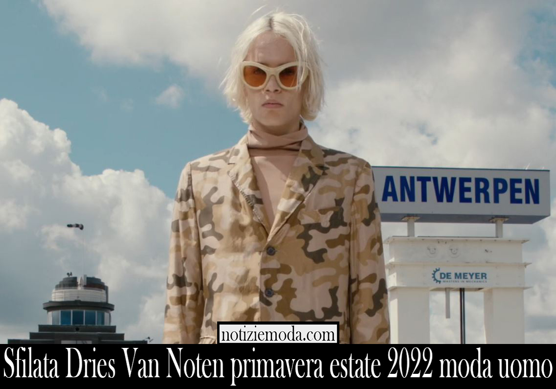 Sfilata Dries Van Noten primavera estate 2022 moda uomo