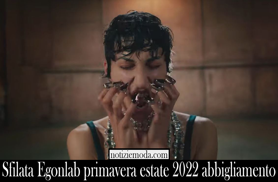 Sfilata Egonlab primavera estate 2022 abbigliamento