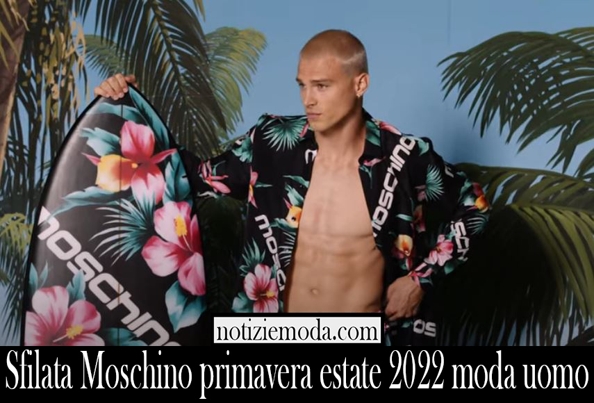 Sfilata Moschino primavera estate 2022 moda uomo
