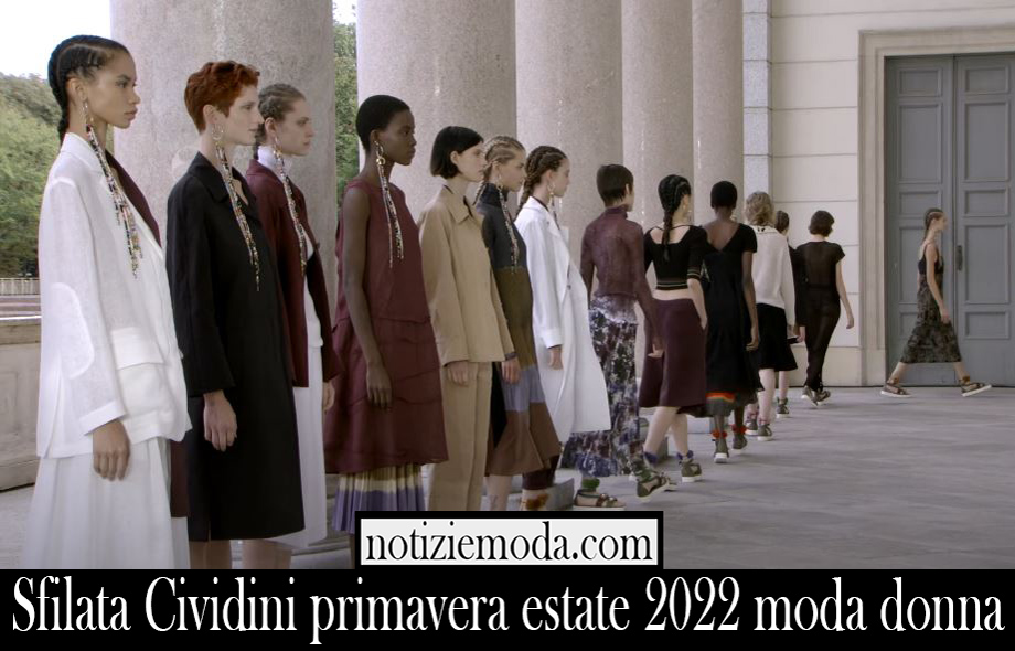 Sfilata Cividini primavera estate 2022 moda donna