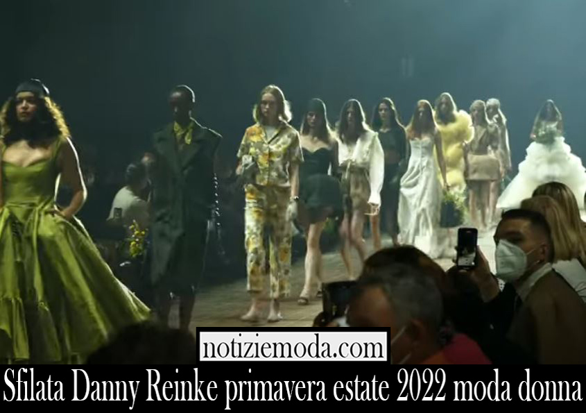 Sfilata Danny Reinke primavera estate 2022 moda donna