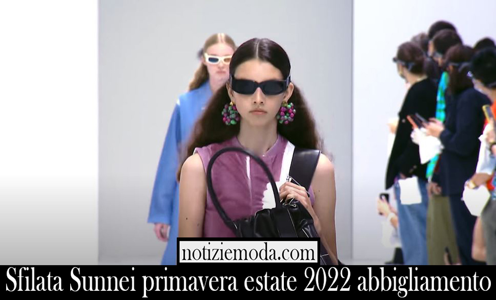 Sfilata Sunnei primavera estate 2022 abbigliamento