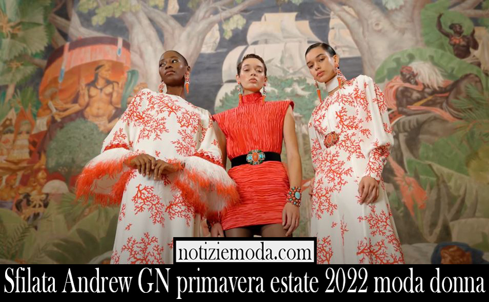 Sfilata Andrew GN primavera estate 2022 moda donna