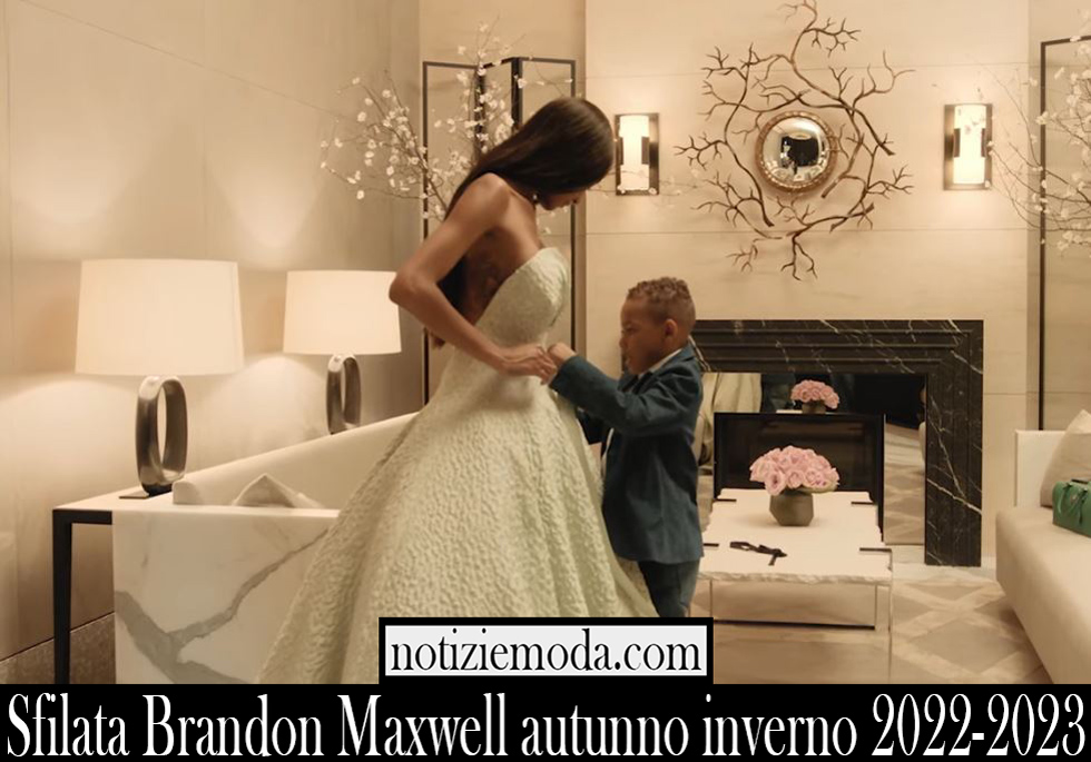 Sfilata Brandon Maxwell autunno inverno 2022 2023