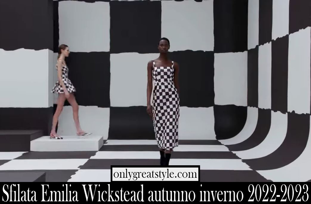 Sfilata Emilia Wickstead autunno inverno 2022 2023