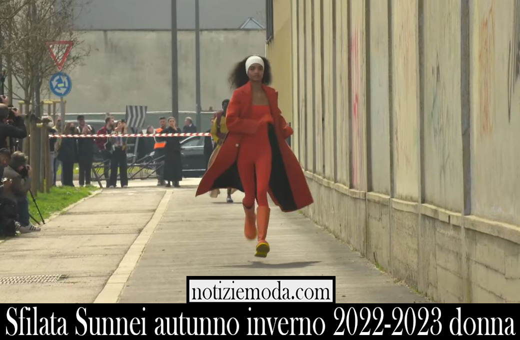 Sfilata Sunnei autunno inverno 2022 2023 donna