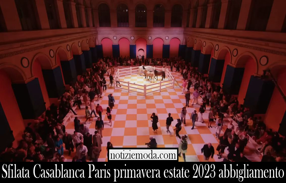 Sfilata Casablanca Paris primavera estate 2023 abbigliamento