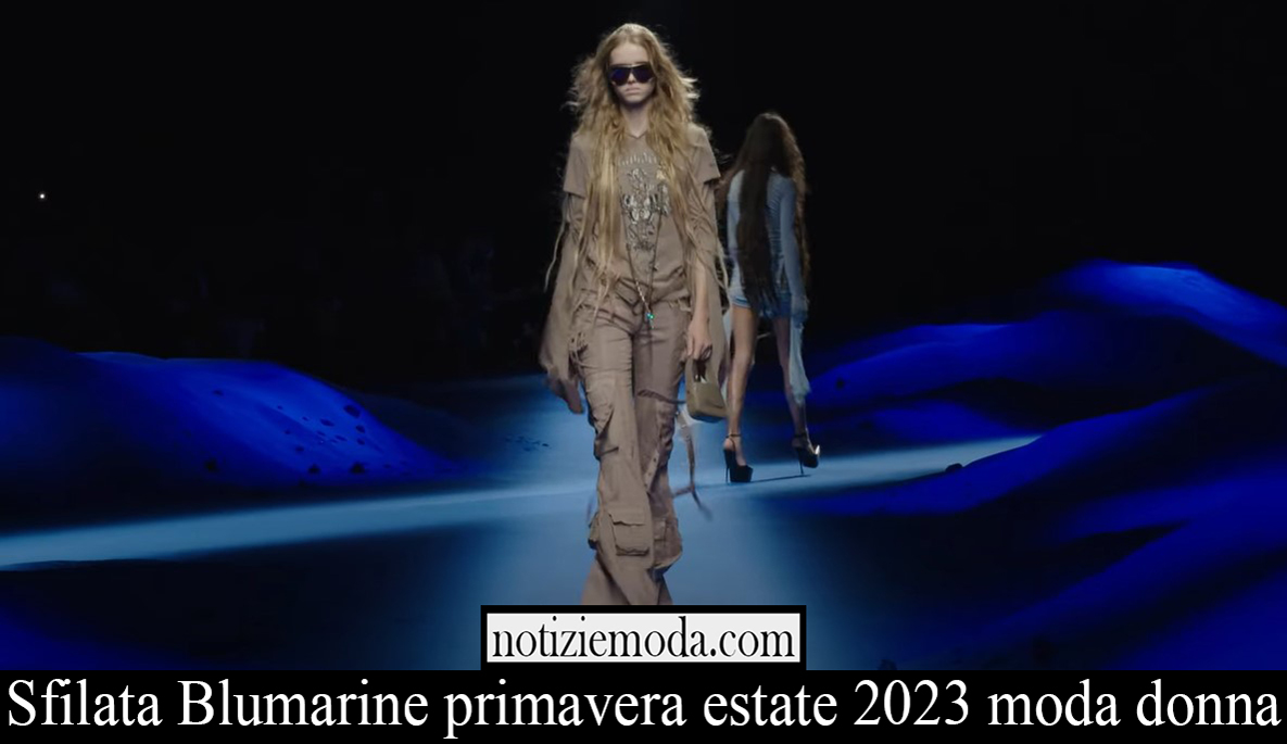 Sfilata Blumarine primavera estate 2023 moda donna