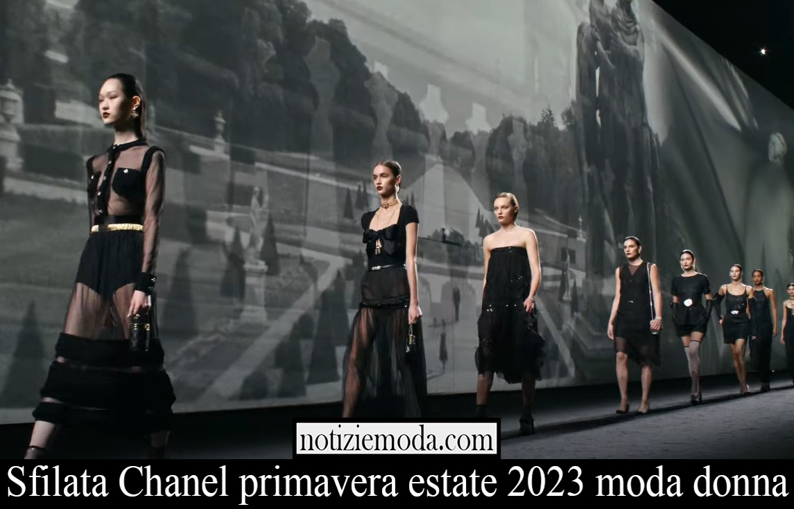 Sfilata Chanel primavera estate 2023 moda donna