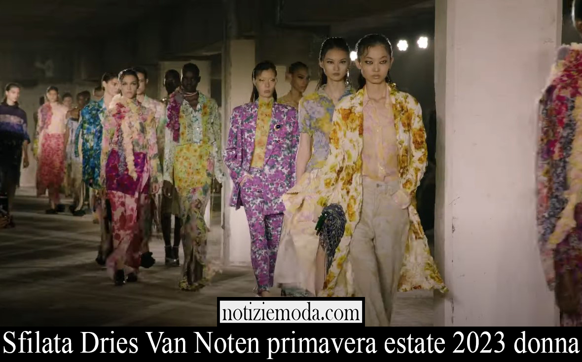 Sfilata Dries Van Noten primavera estate 2023 donna