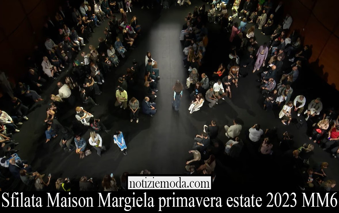 Sfilata Maison Margiela primavera estate 2023 MM6 Sfilata Maison Margiela primavera estate 2023 MM6