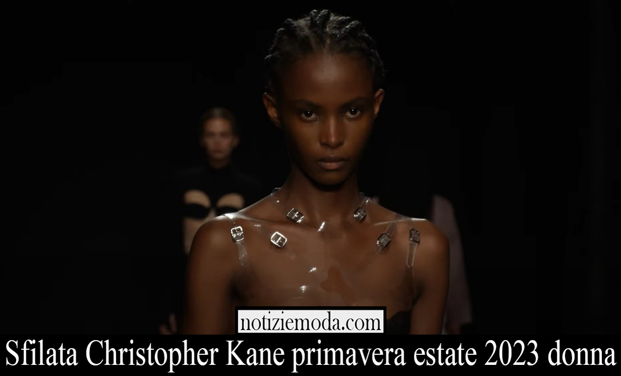 Sfilata Christopher Kane primavera estate 2023 donna