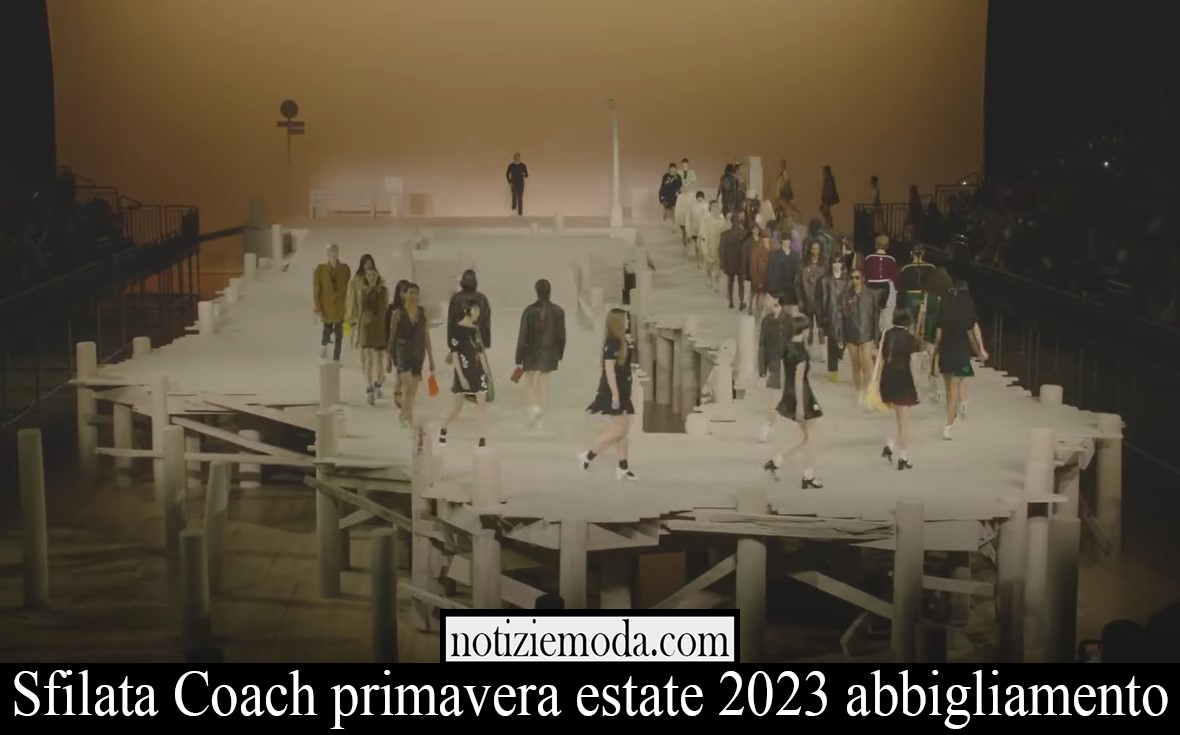 Sfilata Coach primavera estate 2023 abbigliamento