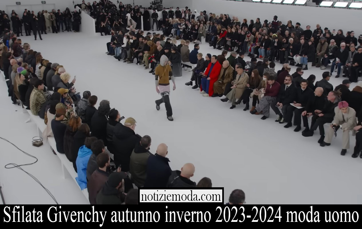 Sfilata Givenchy autunno inverno 2023 2024 moda uomo
