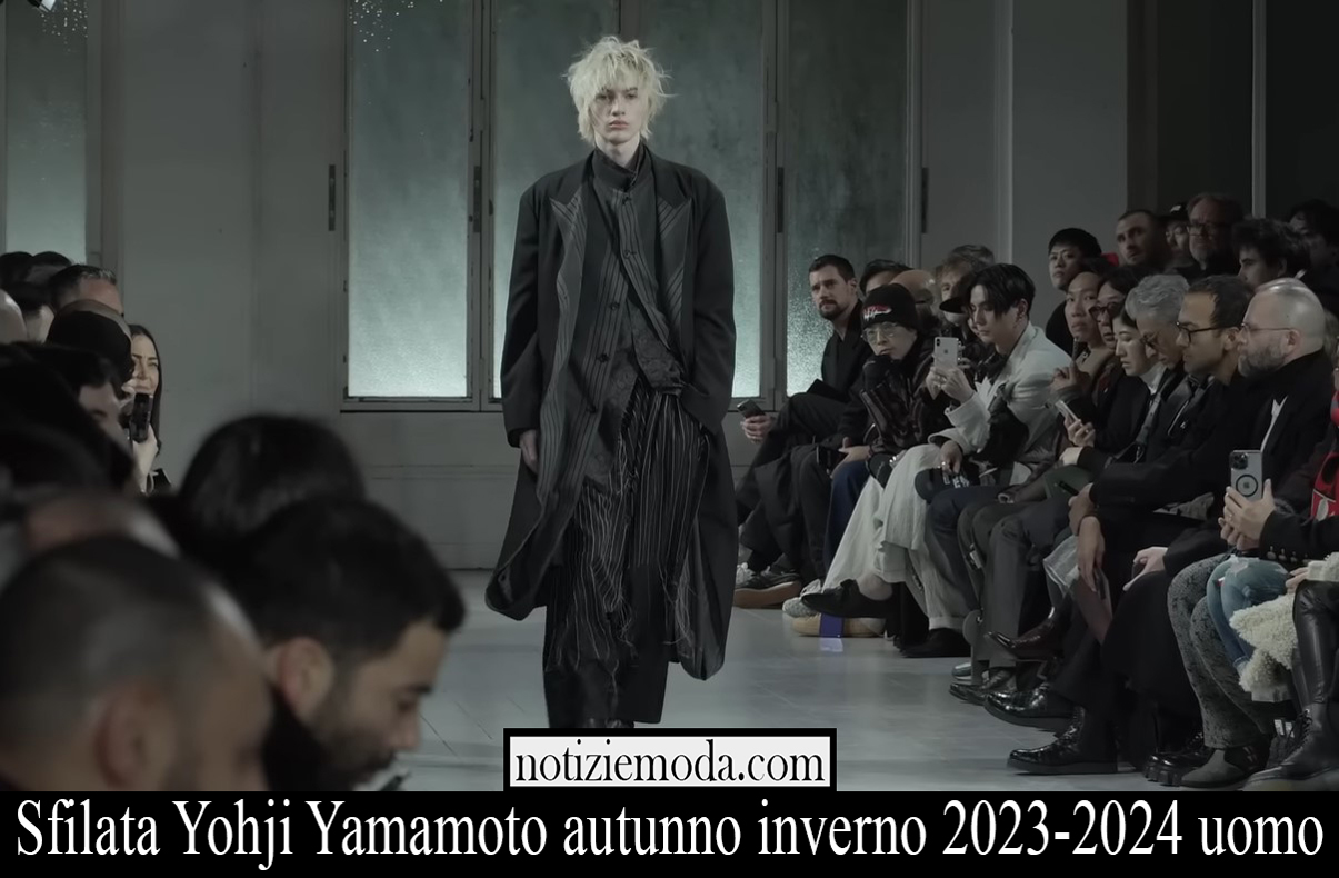 Sfilata Yohji Yamamoto autunno inverno 2023 2024 uomo