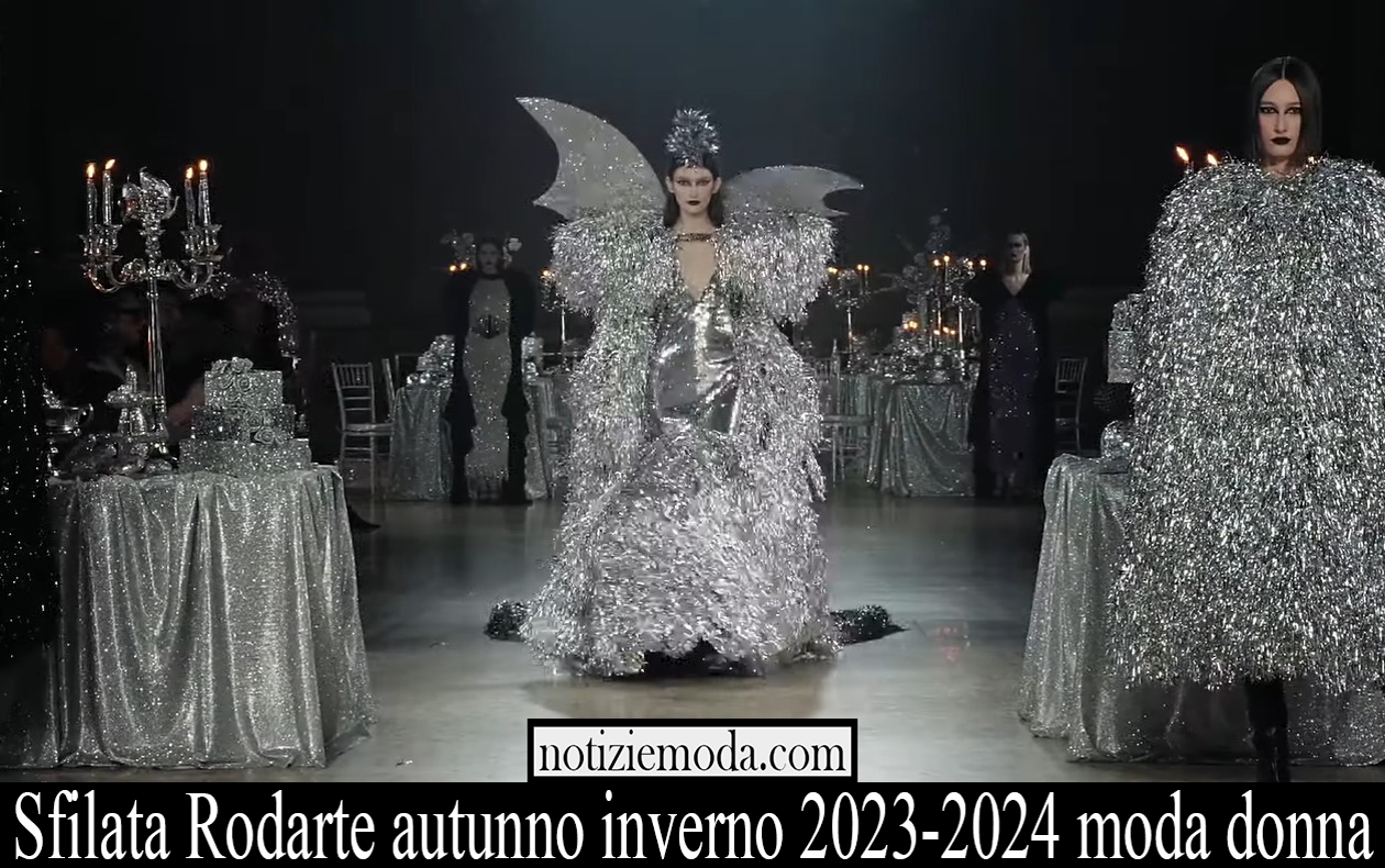 Sfilata Rodarte autunno inverno 2023 2024 moda donna