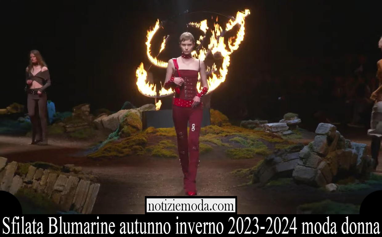 Sfilata Blumarine autunno inverno 2023 2024 moda donna