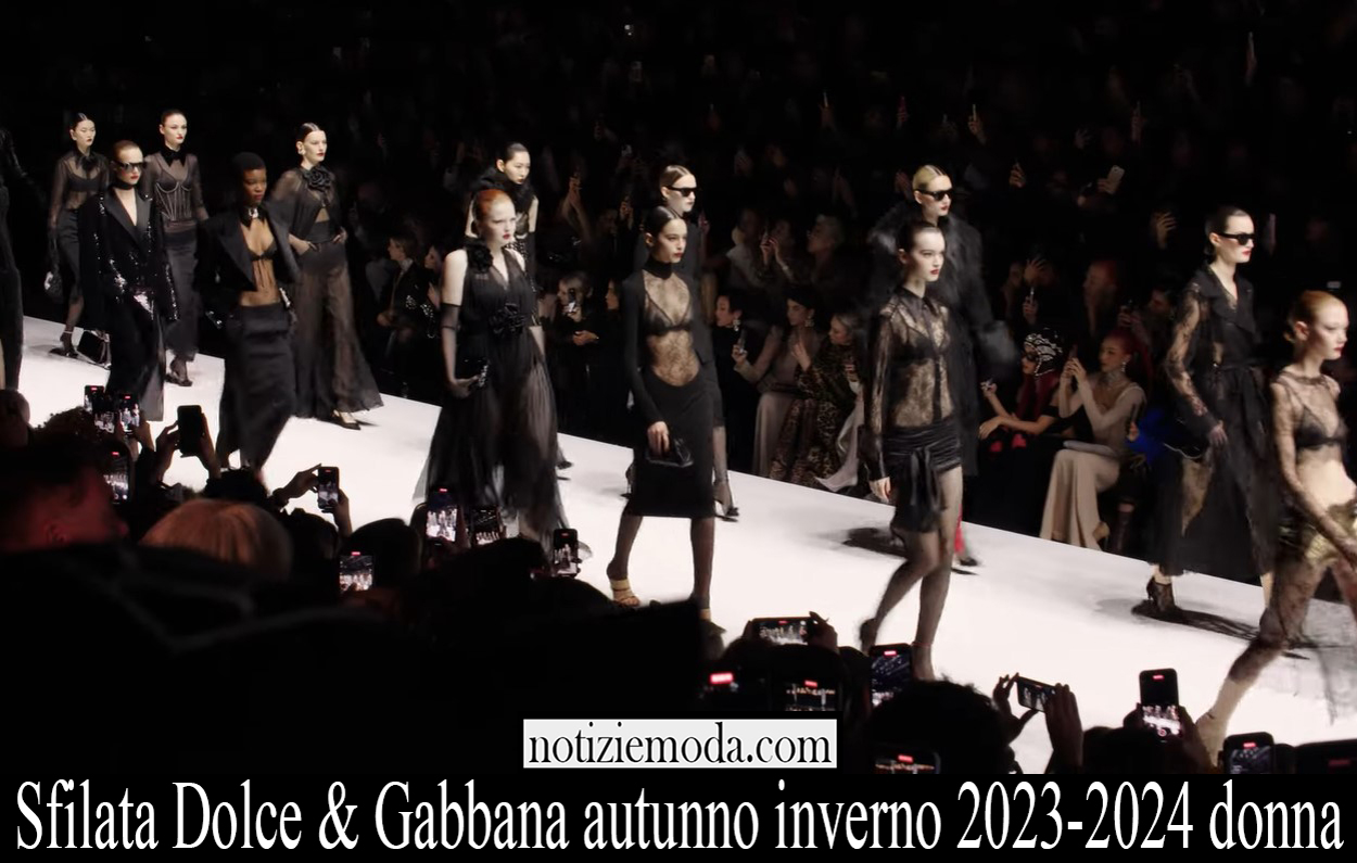 Sfilata Dolce Gabbana autunno inverno 2023 2024 donna
