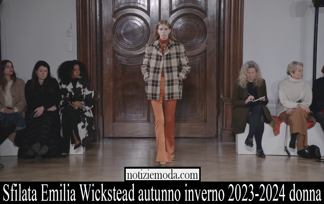 Sfilata Emilia Wickstead autunno inverno 2023 2024 donna