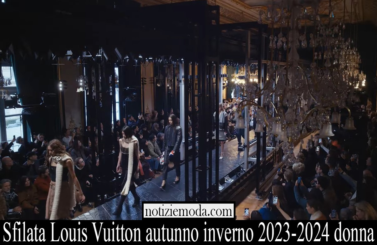 Sfilata Louis Vuitton autunno inverno 2023 2024 donna