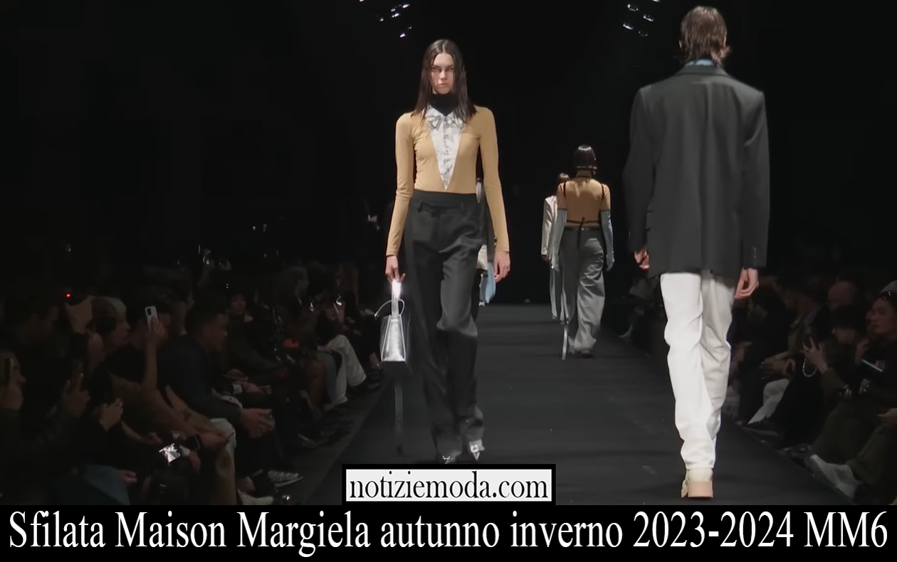 Sfilata Maison Margiela autunno inverno 2023 2024 MM6