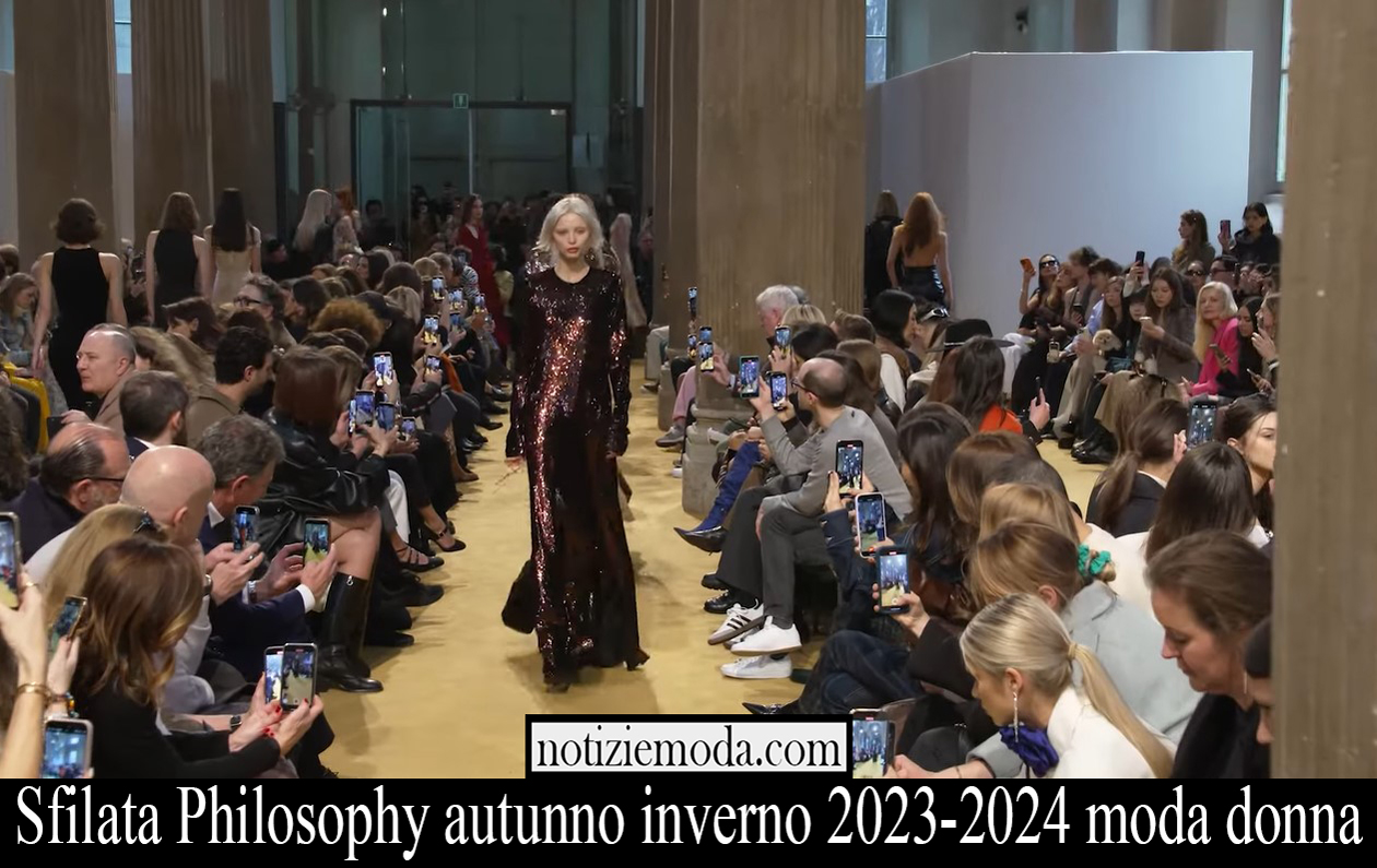 Sfilata Philosophy autunno inverno 2023 2024 moda donna