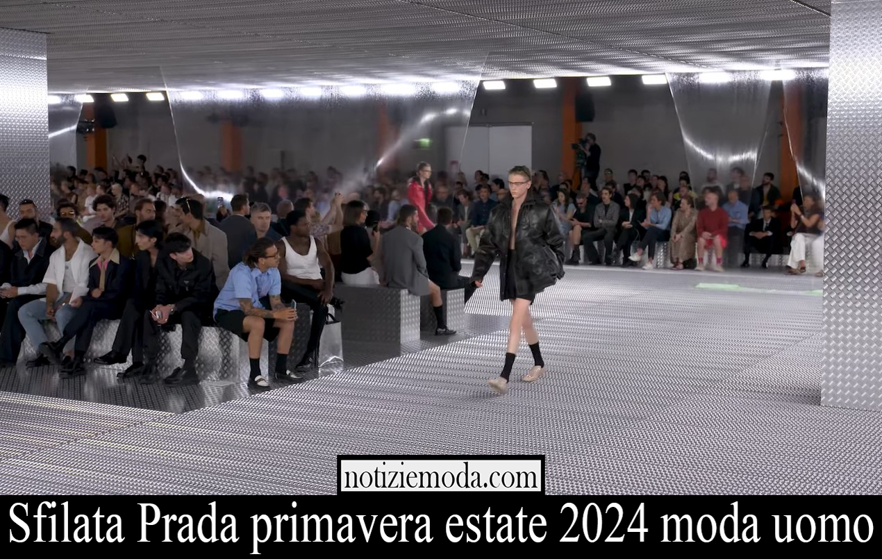 Sfilata Prada primavera estate 2024 moda uomo